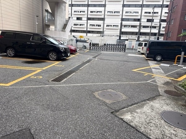 NTTル・パルク目黒中町2丁目第1駐車場 の写真 2