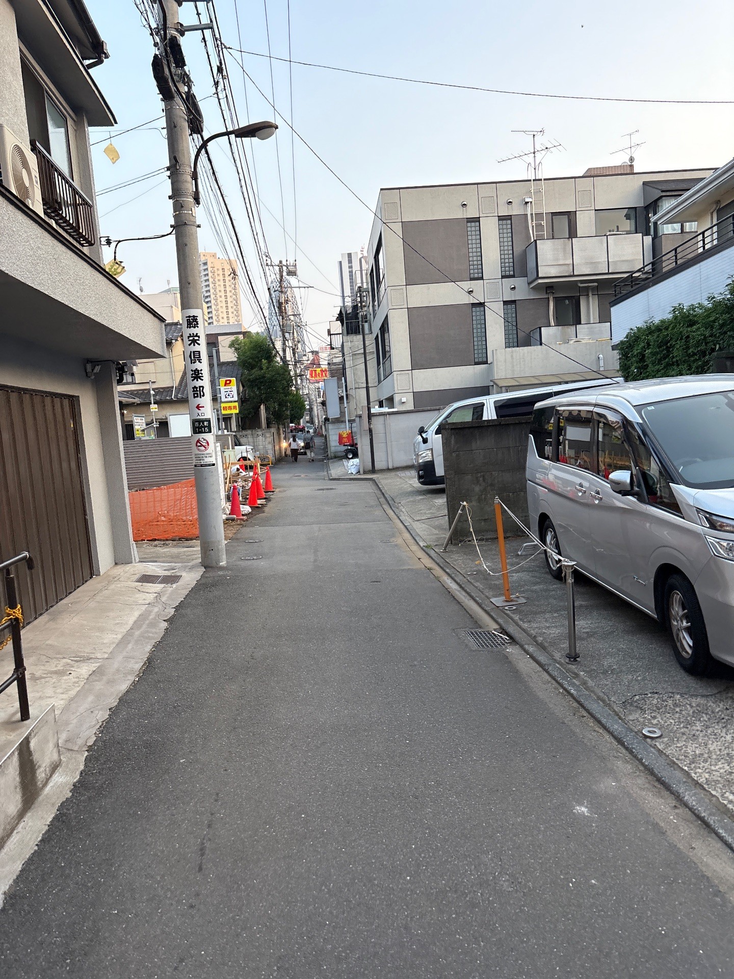 東洋カーマックス 新宿百人町1丁目第2駐車場 の写真 1