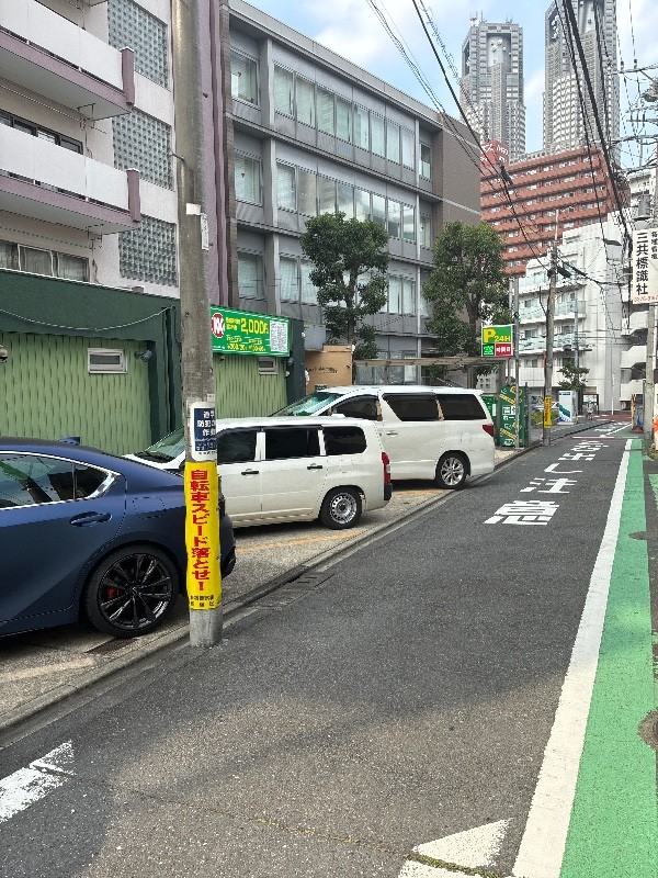 吉住ホーム第17コインパーキング の写真 1