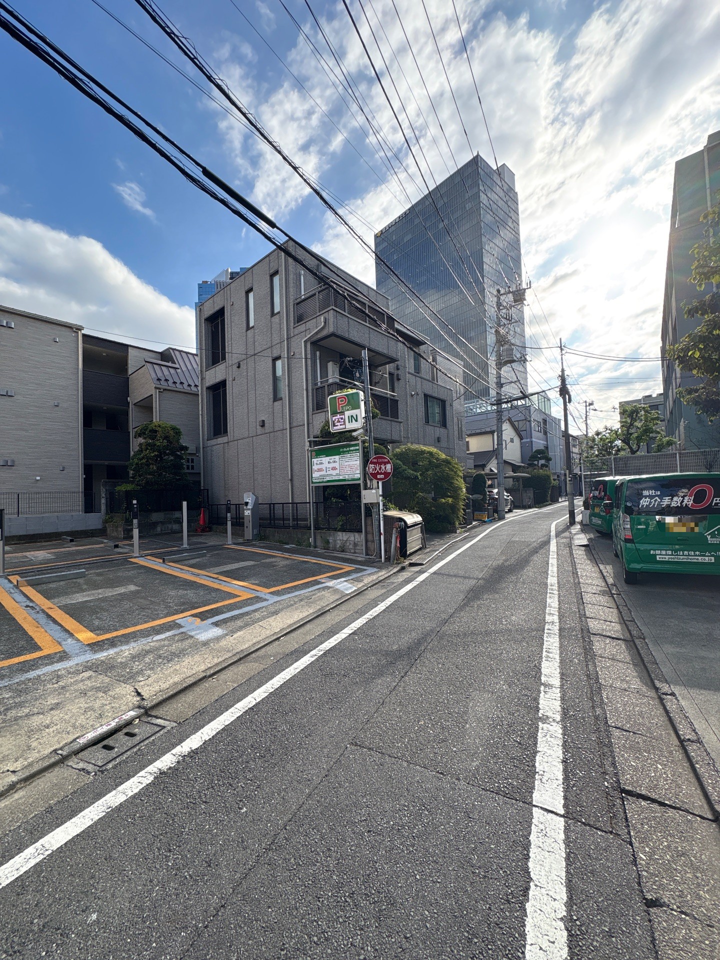 パークレポ中野区中央 の写真 1