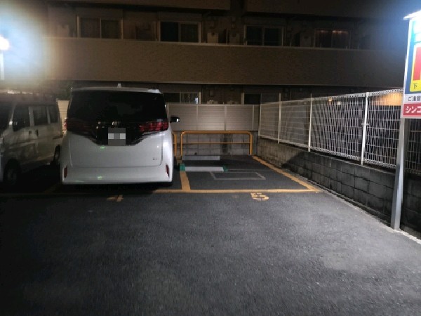 シンコウパーク下北沢 駐車場 の写真 2