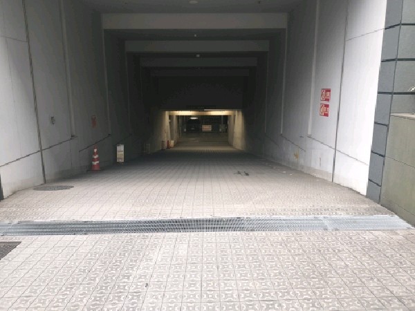 Dパーキング千代田区一番町第1 の写真 2