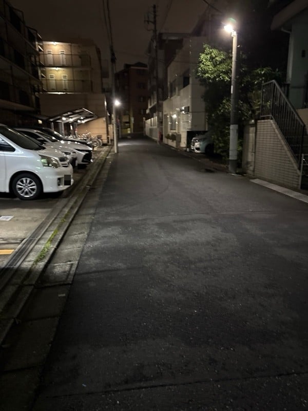 弥生町1丁目パーキング の写真 1