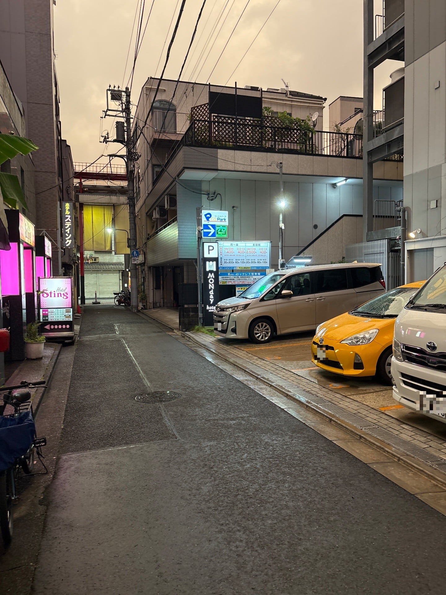 GSパークホテルマンデー浅草駐車場 の写真 1