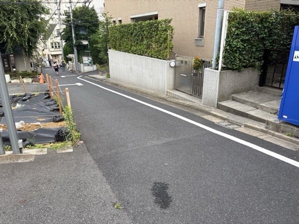 タイムズ南青山4丁目第3 の写真 1