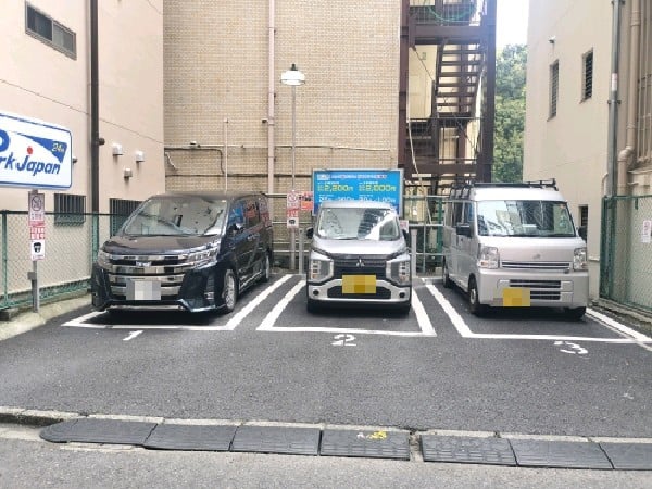 パークジャパン新宿2丁目第3駐車場 の写真 2