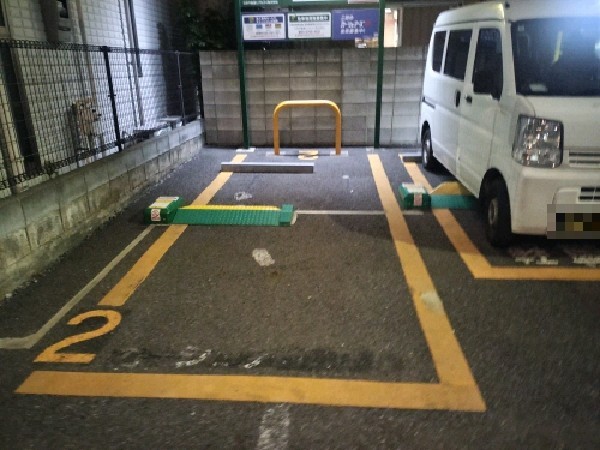 三井のリパーク 中野弥生町3丁目第6 駐車場 の写真 2
