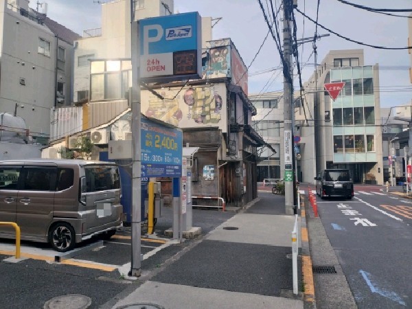 パークジャパン神宮前第2駐車場 の写真 1