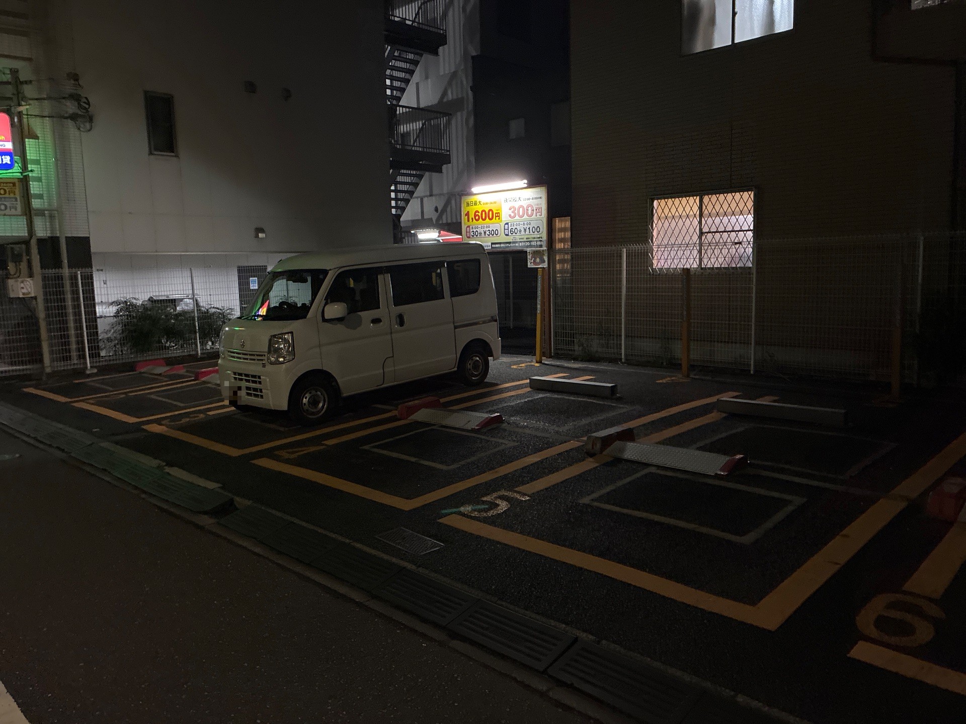 ミウラパーキング浅草6丁目第4 の写真 2