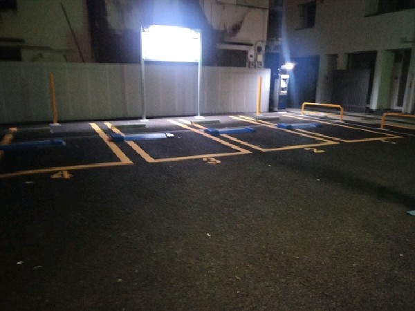 にこにこパーキング弥生町第2 の写真 2
