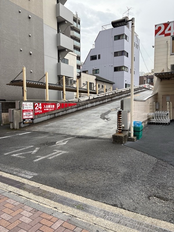 タイムズスーパーヤマザキ三筋店 の写真 1