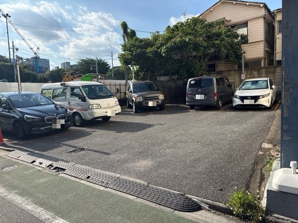 ユアー・パーキング富久町第1駐車場 の写真 2