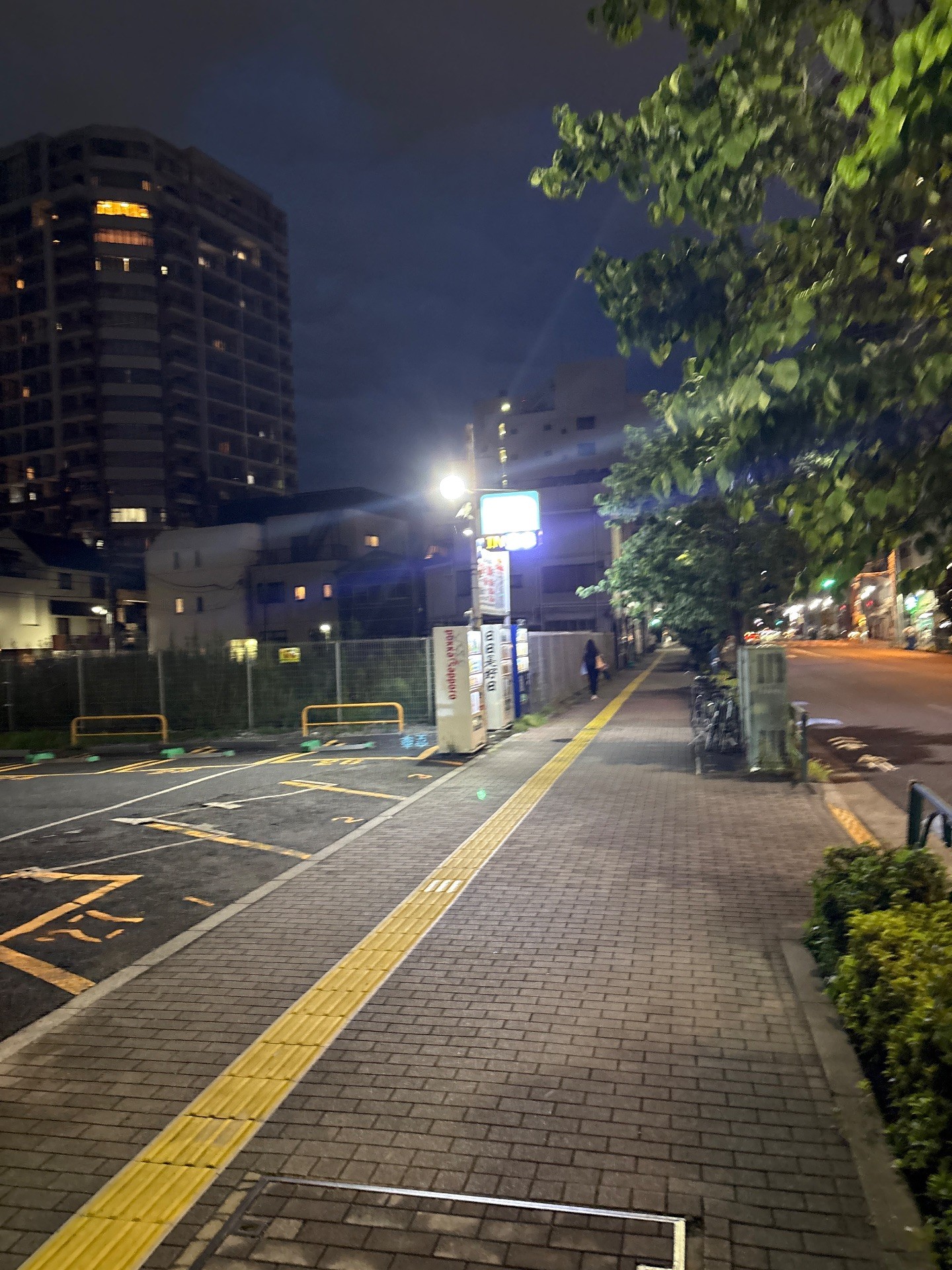 パーキングJ池之端第三駐車場 の写真 1