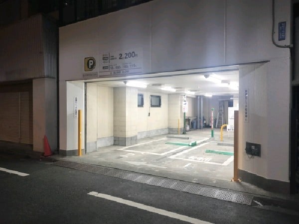 リパーク新宿1丁目第10 の写真 1