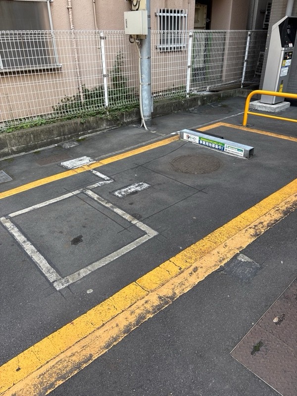 エコロパーク 芝公園アパートメント駐車場 の写真 1