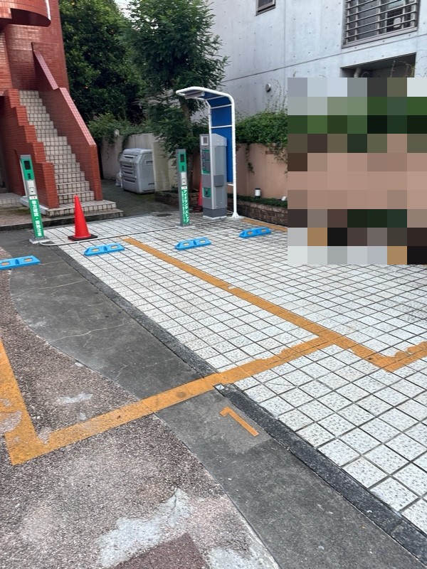 TKパーキング 本町2丁目第一 の写真 1