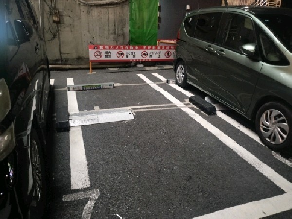 エコロパーク 六本木第18駐車場 の写真 2
