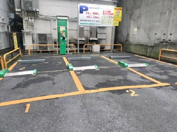 パーキングJ日本橋3丁目駐車場 の写真 2