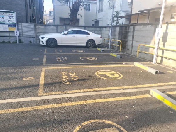 ユアー・パーキング高田馬場第7駐車場 の写真 2