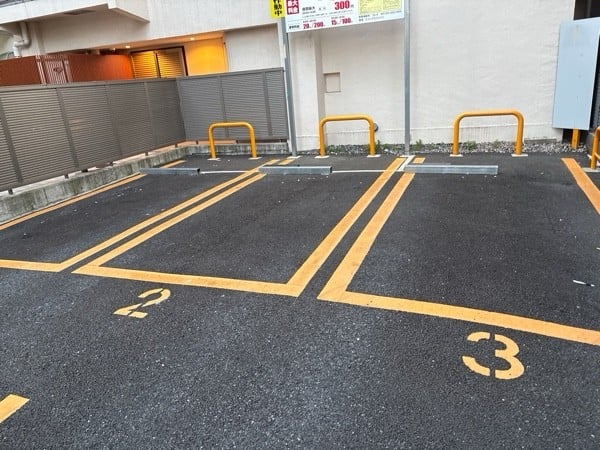 パーキングJ 早稲田鶴巻町駐車場 の写真 1
