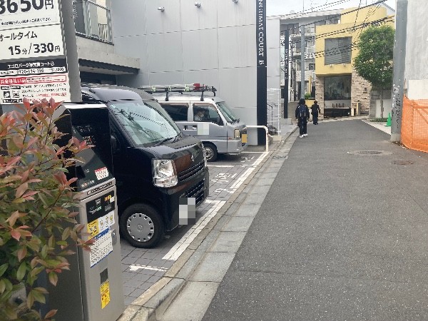 エコロパーク 神宮前コートB駐車場 の写真 1
