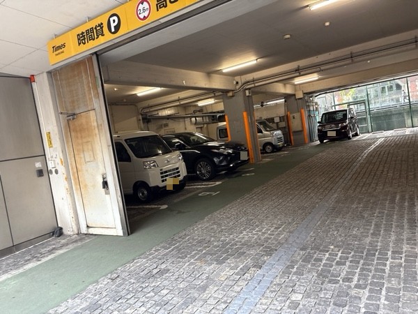 タイムズ昌平橋交差点第3 の写真 1