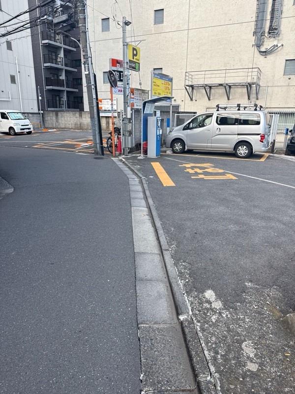 NTTル・パルク白金台第2駐車場 の写真 1