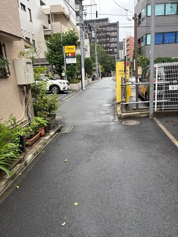 タイムズ西新宿NFビル の写真 1