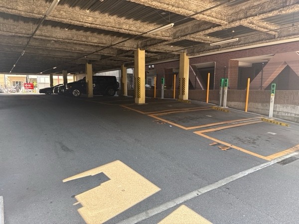 NPC24H東麻布1丁目パーキング の写真 2