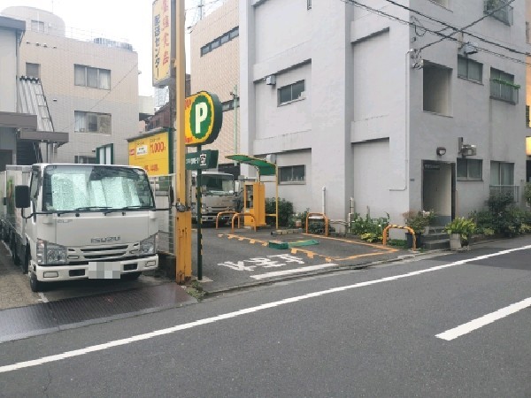 リパーク西麻布1丁目第2 の写真 1