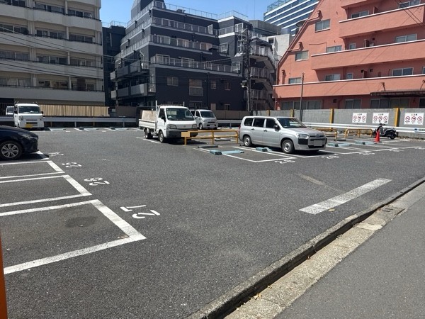 NPC24H渋谷桜丘町パーキング の写真 2