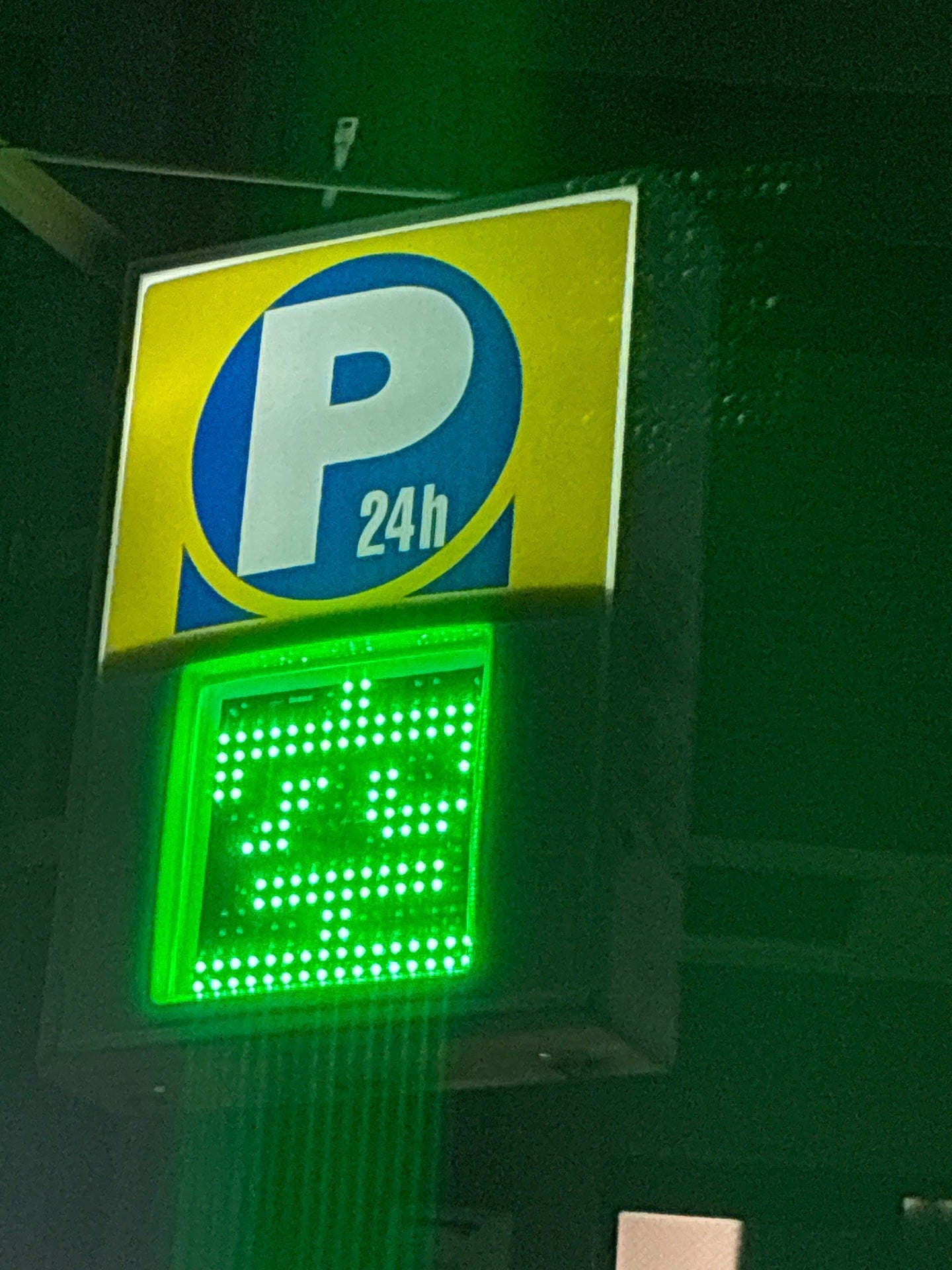 ブレイク 渋谷本町 の写真 4