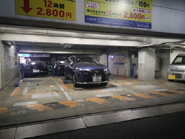 NTTル・パルク新宿御苑第1駐車場 の写真 4