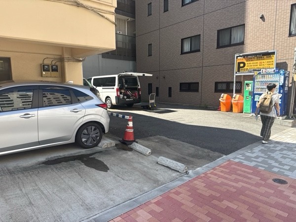 市ヶ谷薬王寺パーキング の写真 2