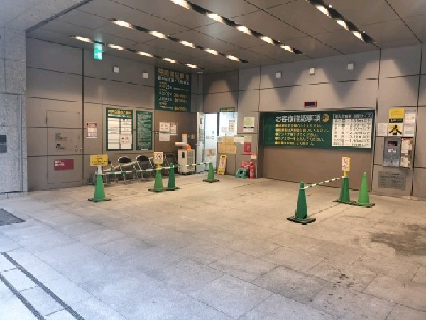 銀座越後屋ビル駐車場 の写真 1