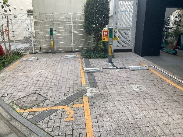 エコロパーク グランドコンシェルジュ広尾駐車場 の写真 2