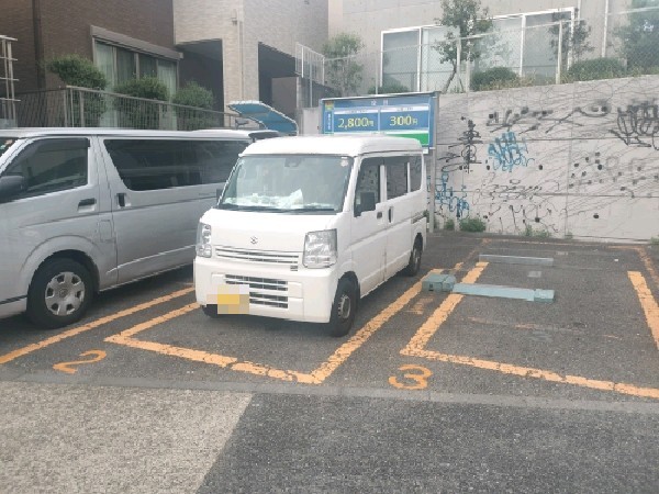 NPC24H北沢5丁目パーキング の写真 2