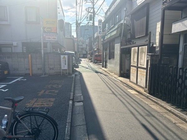 タイムズ新宿富久町第6 の写真 1