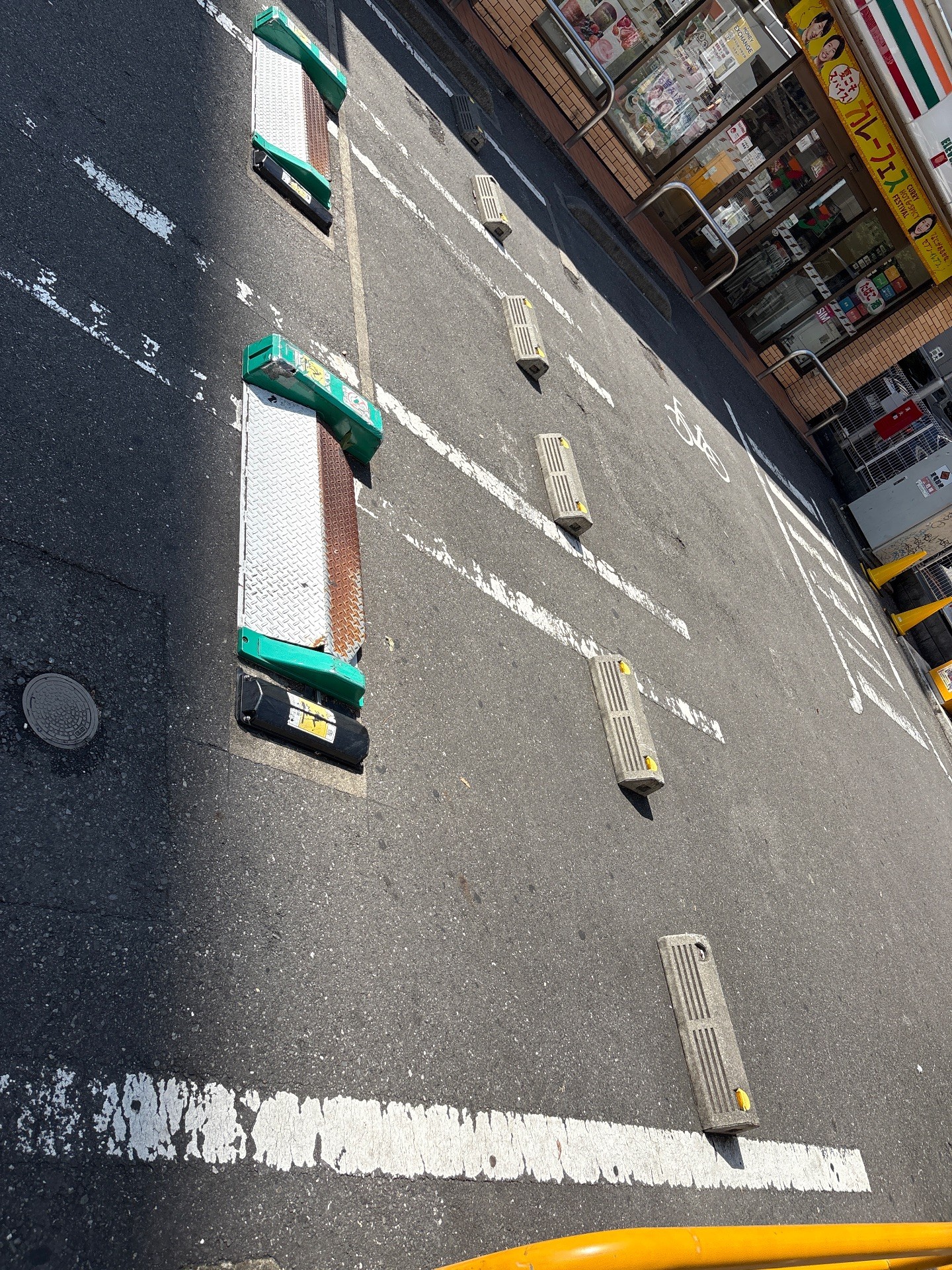 アットパークセブンーイレブン歌舞伎町2丁目店 の写真 2