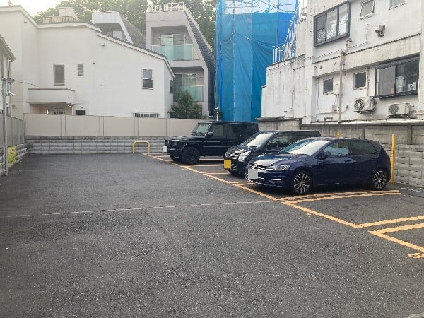 渋谷区富ヶ谷駐車場 の写真 2