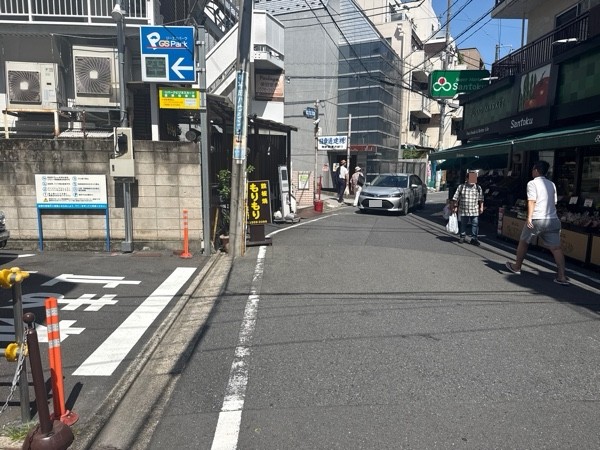 GSパーク新宿住吉町駐車場 の写真 1
