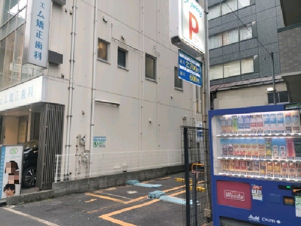 Eye PARKING 堀留町1 の写真 1