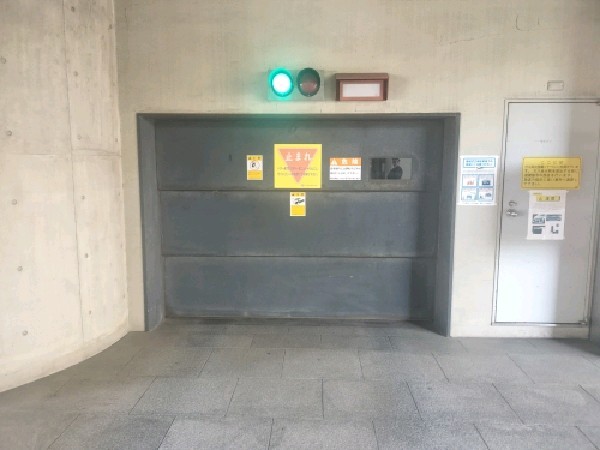 昭和舘駐車場 の写真 2