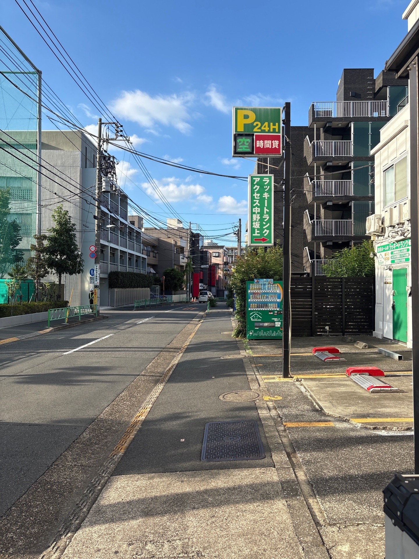 吉住ホーム第8駐車場 の写真 1