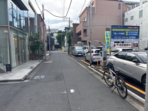 トラストパーク南青山5丁目 の写真 1