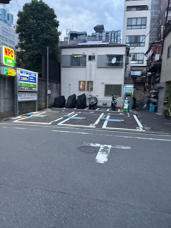 NPC24H雷門1丁目第2パーキング の写真 1