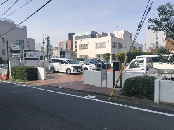 タイムズ神宮前5丁目第3 の写真 1