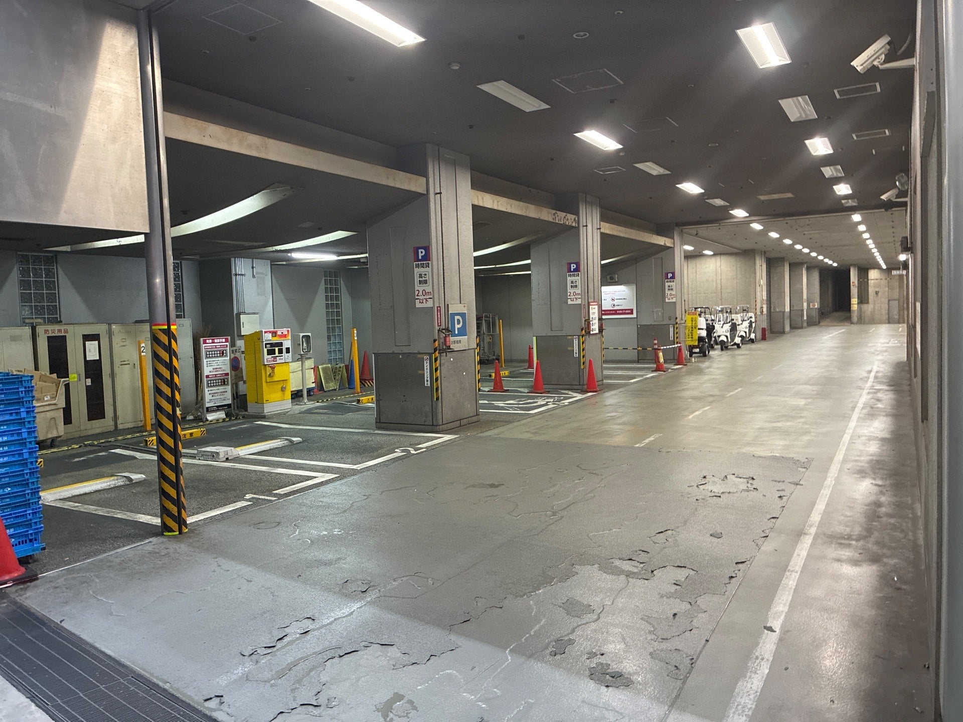 渋谷郵便局駐車場 の写真 2
