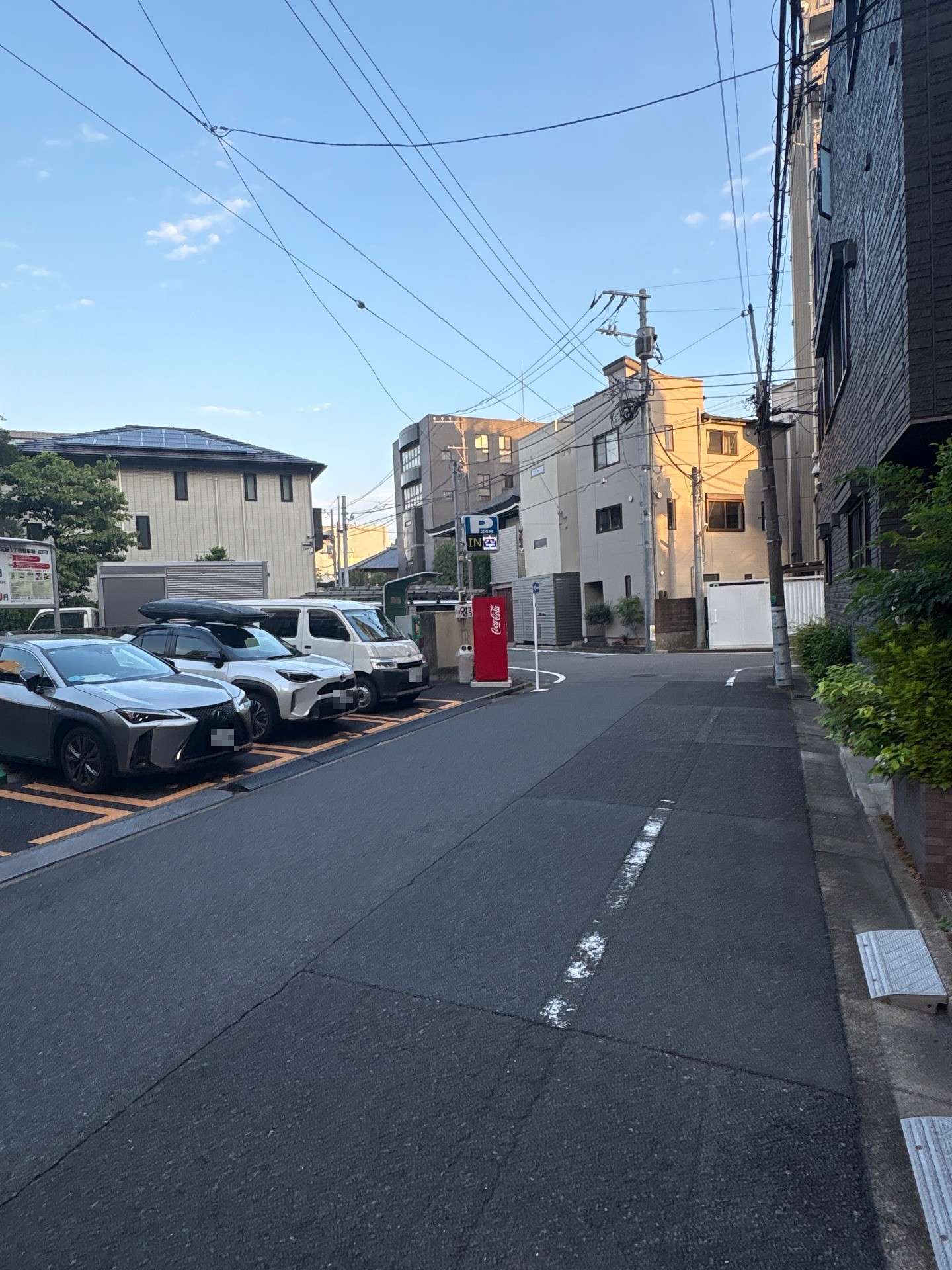 パーキングJ三好1丁目駐車場 の写真 1