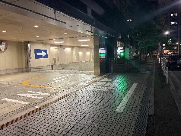 Fタワー駐車場 の写真 1